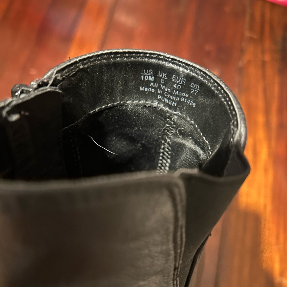 Booties - Picture 5 of 6